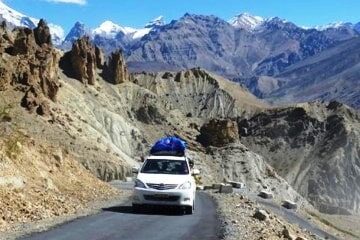 Manali Leh Ladakh Srinagar Delhi Jeep Safari Package