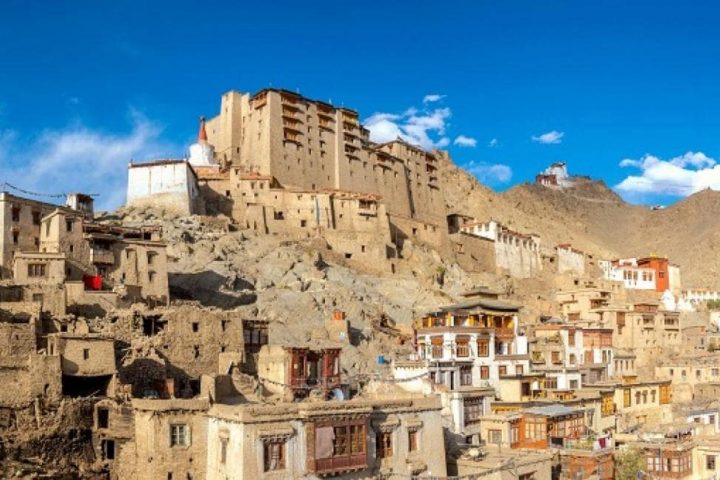 4 Nights 5 Days Ladakh Package
