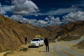 Manali Ladakh Manali Jeep Safari Tour Package