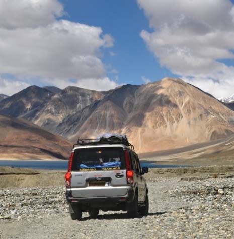 Manali leh taxi service