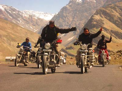 Manali Ladakh Bike Tour