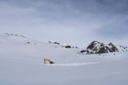 Snow clearance at Baralacha la