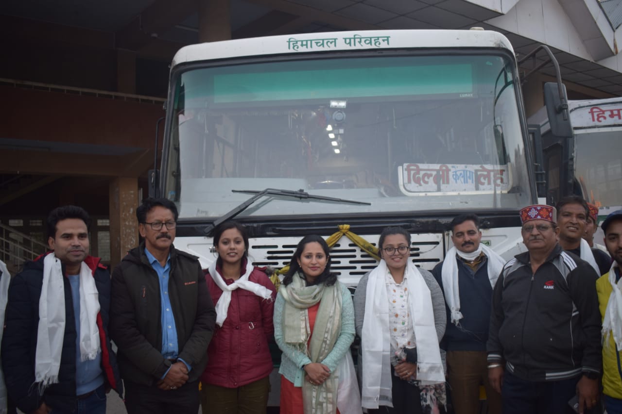 Delhi-Manali-Keylong-Leh bus service