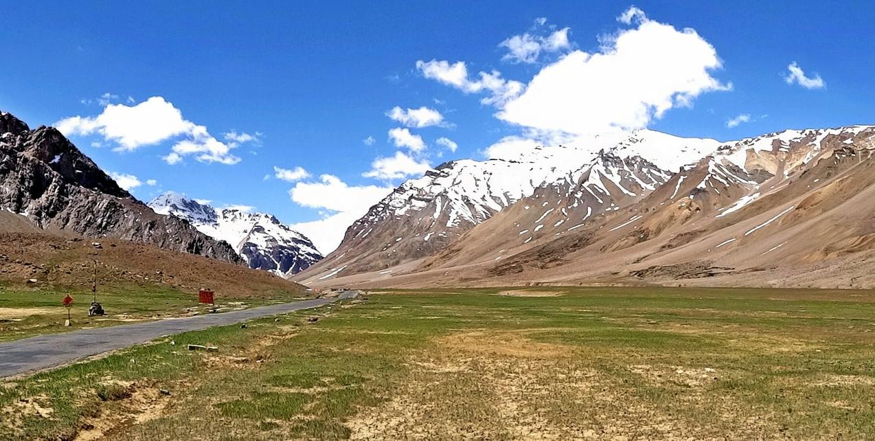 Ladakh with Umling La