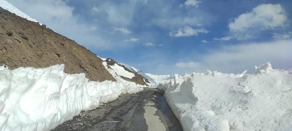 Manali Leh highway