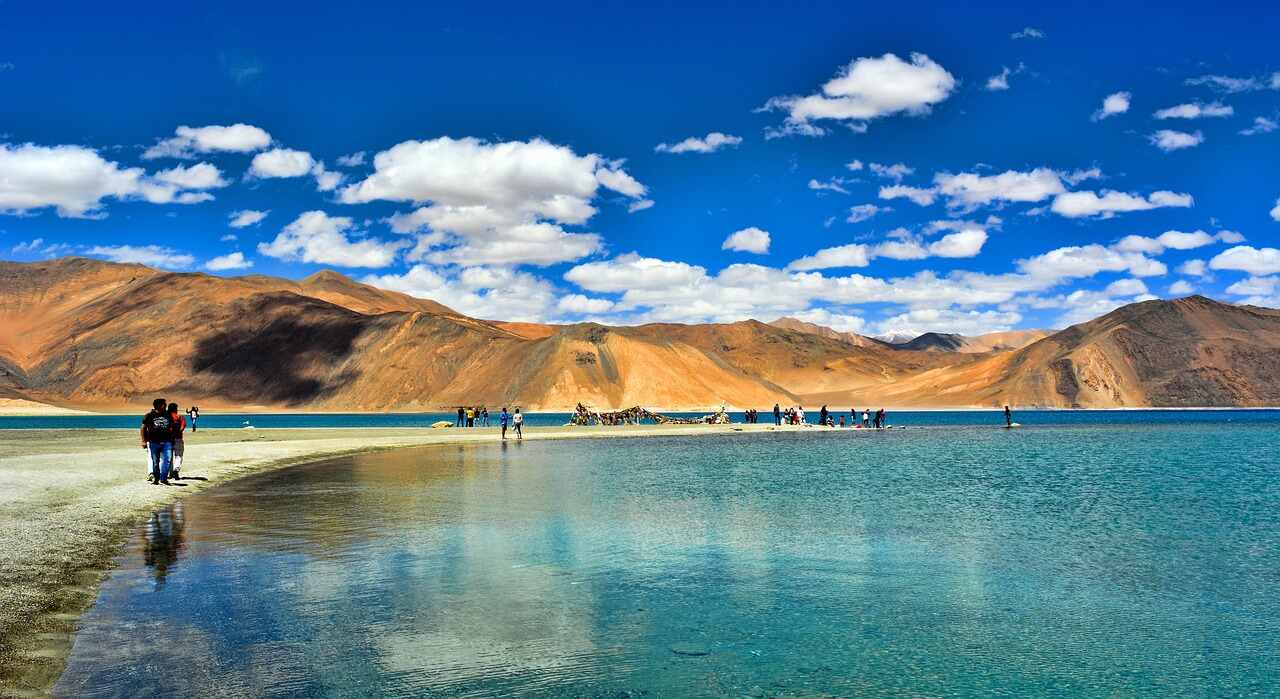 Pangong Lake Tour Package in Leh Ladakh