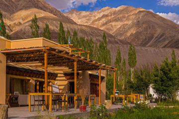 Leh Ladakh Tour Package with 5 star luxury hotels