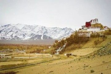 7 Nights 8 Days Leh Ladakh Winter Tour Package - small - www.discoverlehladakh.in
